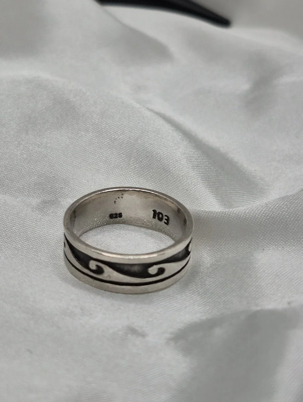 Sterling Silver Men's Women's Wave Pattern Marked 925 103 Band Size 10